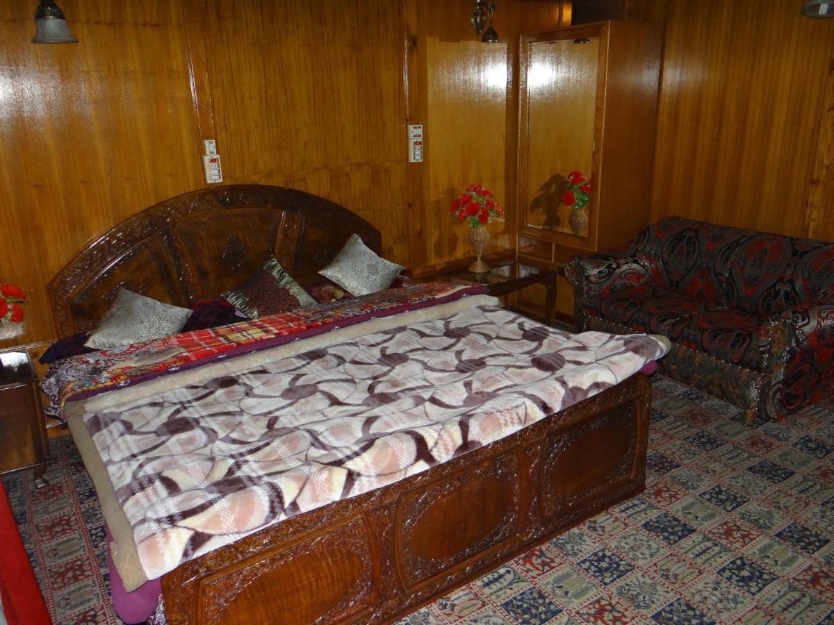 Goona Palace Houseboats Srīnagar 외부 사진