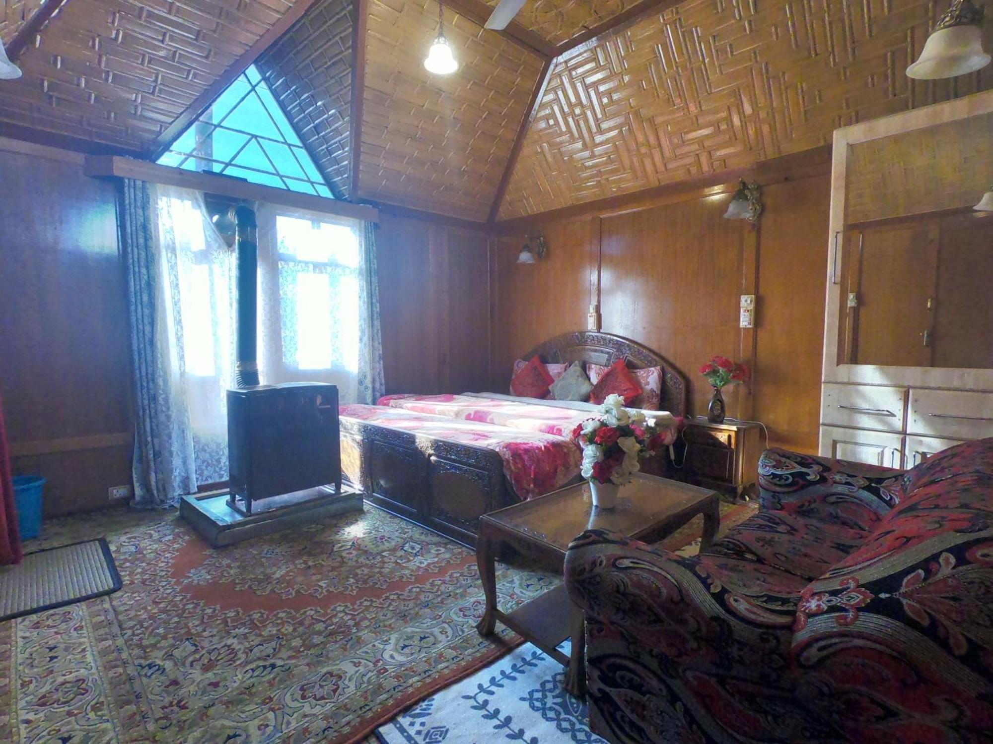 Goona Palace Houseboats Srīnagar 외부 사진