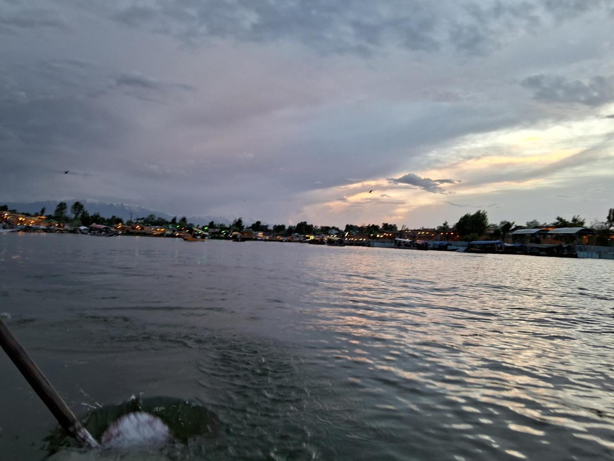 Goona Palace Houseboats Srīnagar 외부 사진