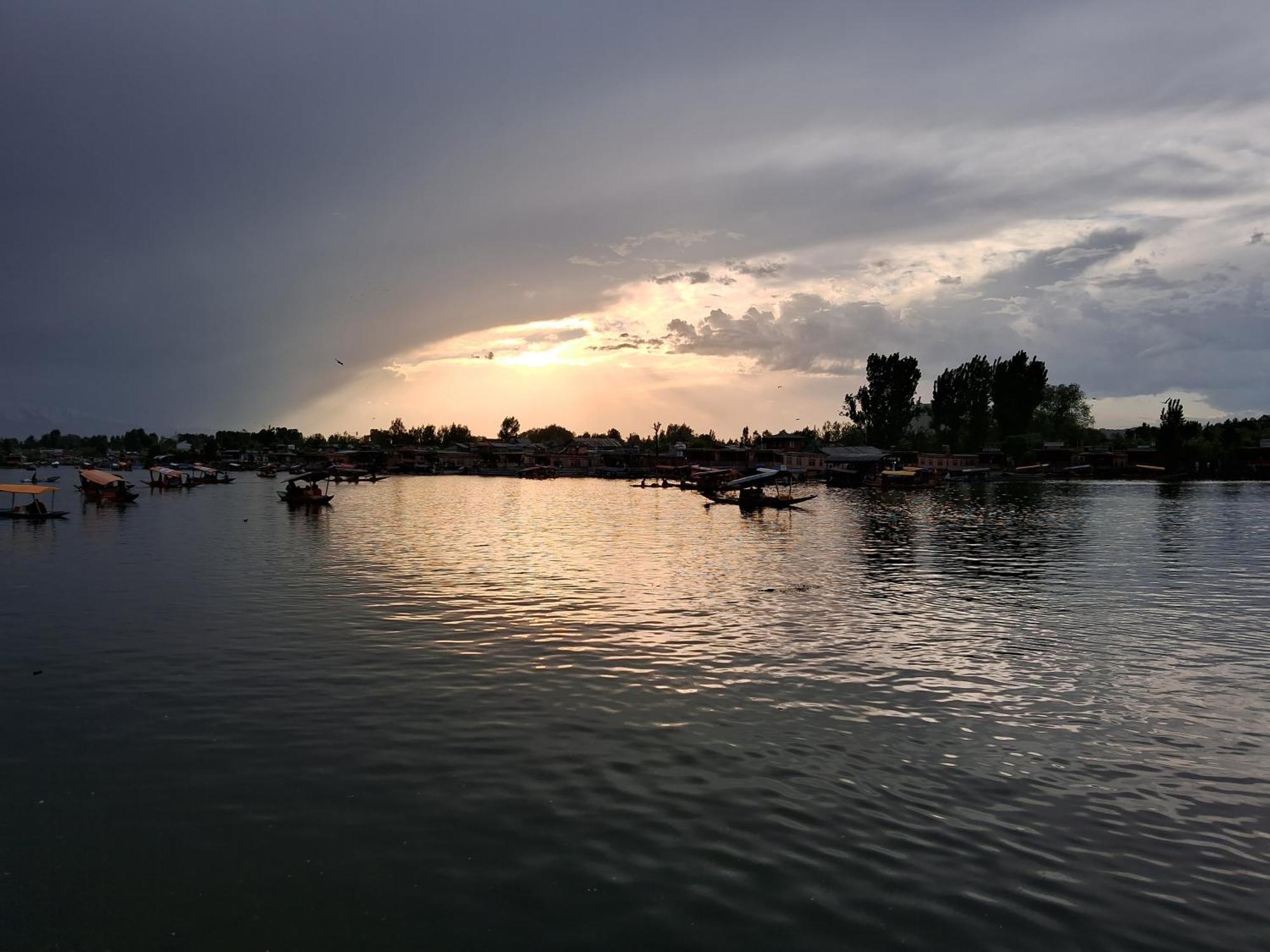 Goona Palace Houseboats Srīnagar 외부 사진