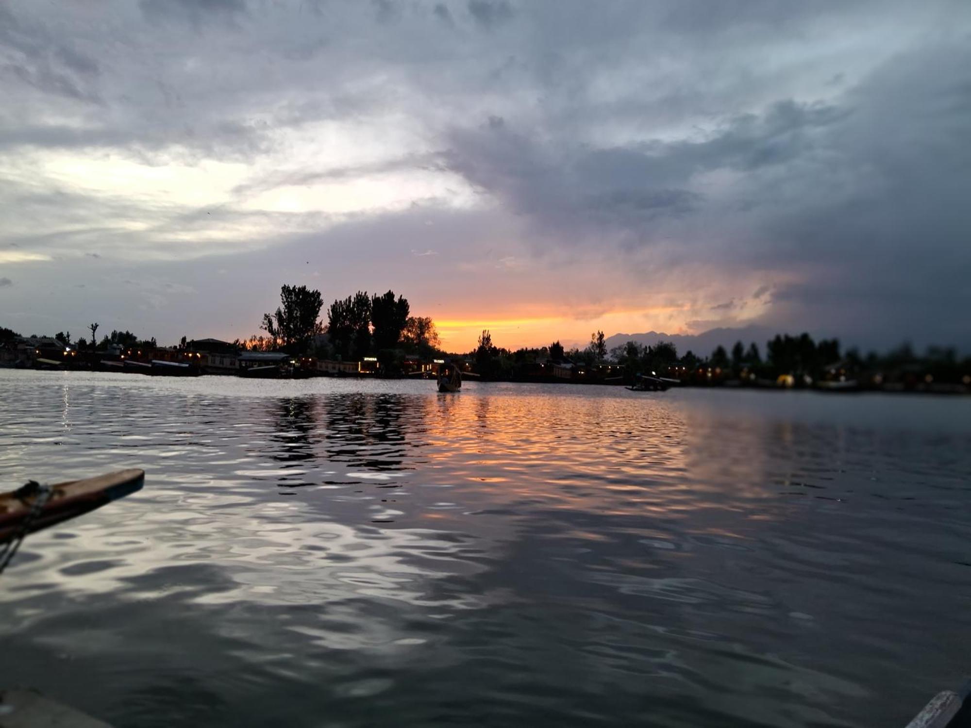 Goona Palace Houseboats Srīnagar 외부 사진