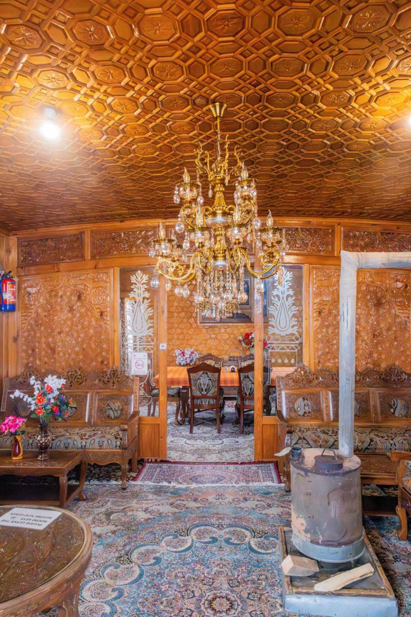 Goona Palace Houseboats Srīnagar 외부 사진