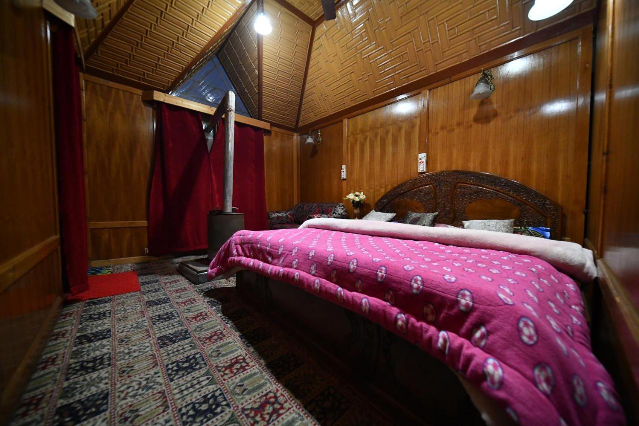 Goona Palace Houseboats Srīnagar 외부 사진